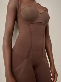 Shapewear|Next - Wear Your Own Bra - Body met sterke buikcorrectie Chocolade nude
