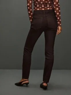 Jeans|Next - Authentieke relaxed skinny jeans Chocoladebruin