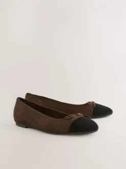 Ruimvallend En Extraruimvallend|Lage Schoenen*Next Chocoladebruin - Ballerina's met ronde neus