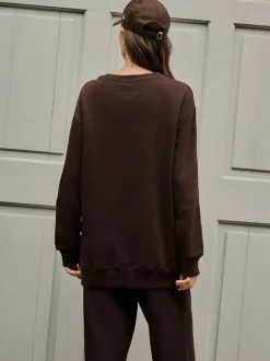 Hoody's En Sweatshirts*Next Chocoladebruin - Essentials sweatshirt met relaxte pasvorm, lange snit en zakken