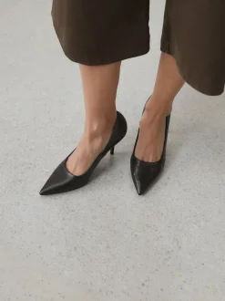 Schoenen Met Hakken*Next - Forever Comfort® Point Toe Court Heels Chocoladebruin
