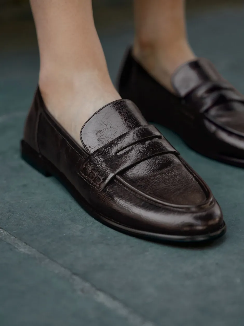 Lage Schoenen|Next - Forever Comfort® Penny loafers met ronde neus Chocoladebruin