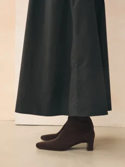 Ruimvallend En Extraruimvallend|Boots*Next - Forever Comfort® kniehoge soklaarzen met afgeronde spitse neus Chocoladebruin