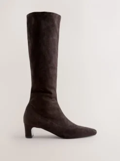 Ruimvallend En Extraruimvallend|Boots*Next - Forever Comfort® kniehoge soklaarzen met afgeronde spitse neus Chocoladebruin