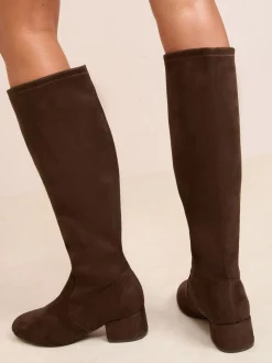 Boots|Friends Like These - Kniehoge soklaarzen met lage blokhak van imitatiesuède Chocoladebruin