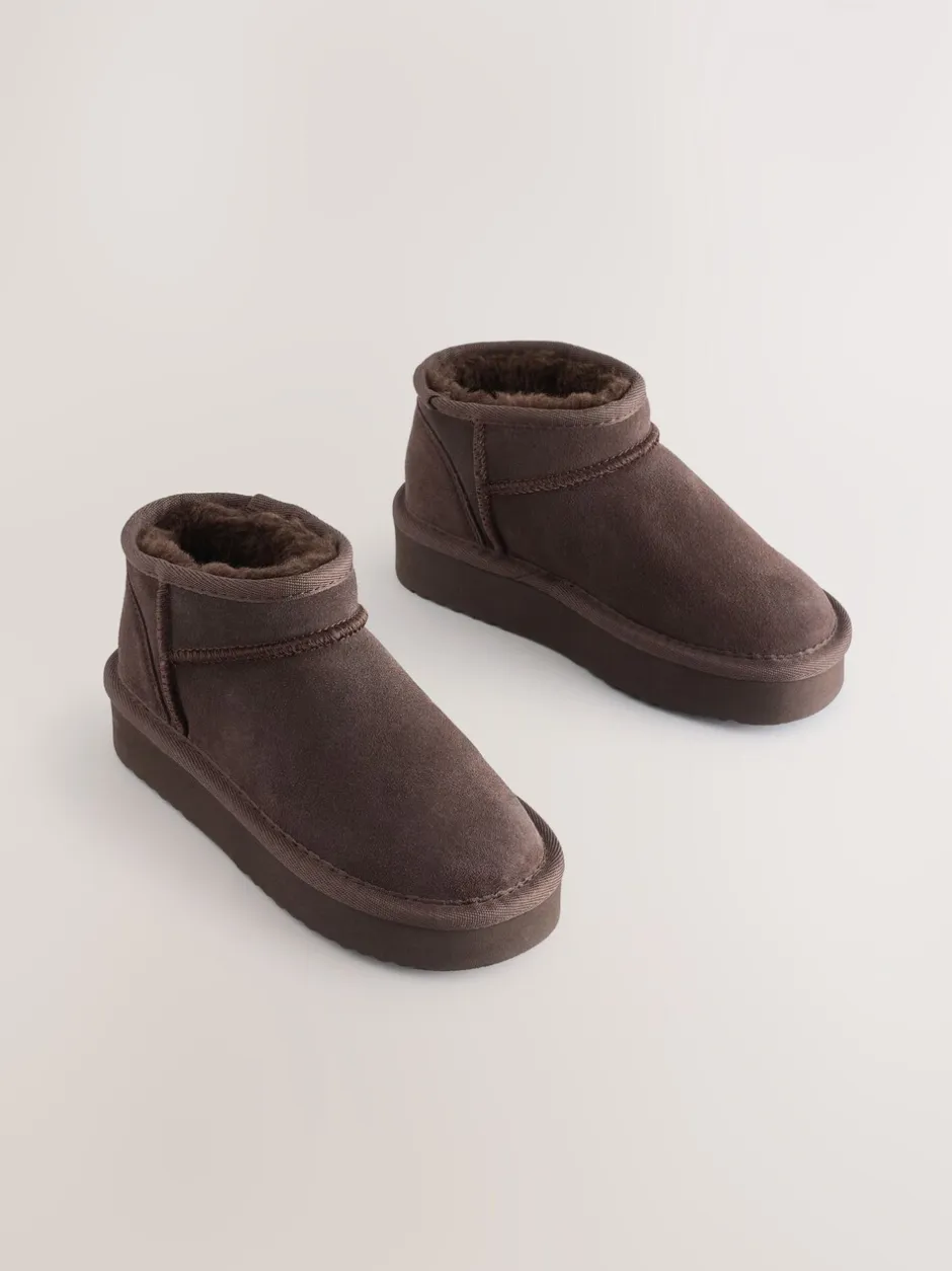 Boots|Next Chocoladebruin - Lage schoenen mini warmgevoerde waterafstotende suède Boots