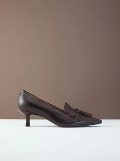 Ruimvallend En Extraruimvallend|Schoenen Met Hakken*Next - Premium Leather With Motionflex Point Toe Tassel Heels Loafers Chocoladebruin