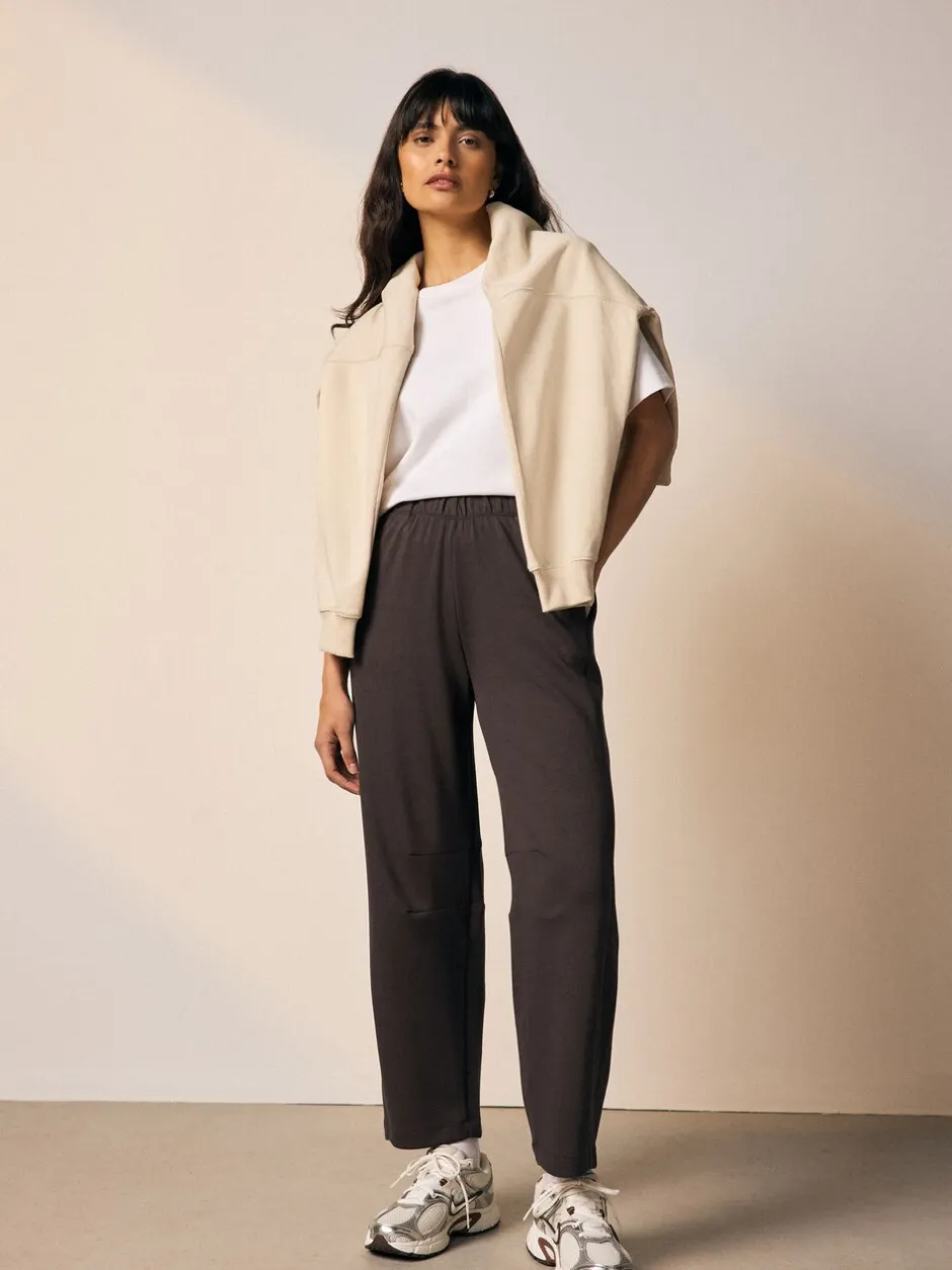 Leggings En Joggingbroeken|Next - Premium zware Slinky Barrel jeans Joggingbroeken Chocoladebruin