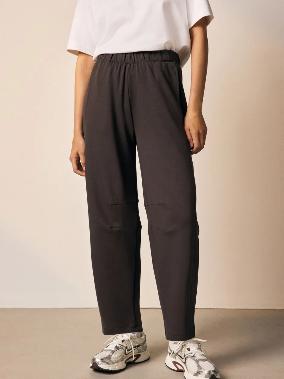 Leggings En Joggingbroeken|Next - Premium zware Slinky Barrel jeans Joggingbroeken Chocoladebruin