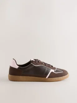 Sneakers*Next Chocoladebruin - Sneaker met veters