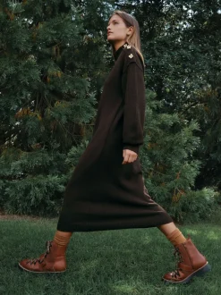 Gebreide Kleding|Jurken*Next - Stand Neck Knitted Midi Jumper Dress Chocoladebruin