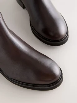 Ruimvallend En Extraruimvallend|Next Chocoladebruin leer - Forever Comfort® Chelsea Boots