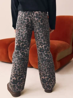Jeans|Next - Jeans met wijde pijpen (3-16 jr) Chocoladebruin luipaardmotief