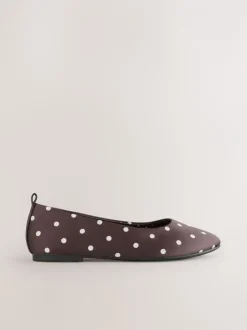 Lage Schoenen|Next Chocoladebruin met stippen - Forever Comfort® Round Toe Ballerinas