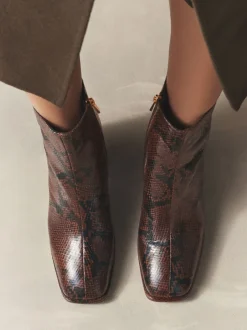 Boots|Next - Forever Comfort® Square Toe Block Heel Ankle Boots Chocoladebruin Slang