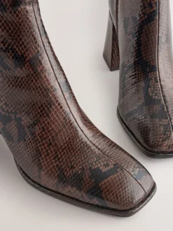 Boots|Next - Forever Comfort® Square Toe Block Heel Ankle Boots Chocoladebruin Slang
