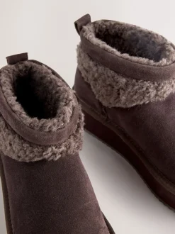 Boots*Next - Platformlaarzen van imitatiebont en borg Chocoladebruin suède