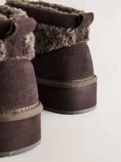 Boots*Next - Platformlaarzen van imitatiebont en borg Chocoladebruin suède