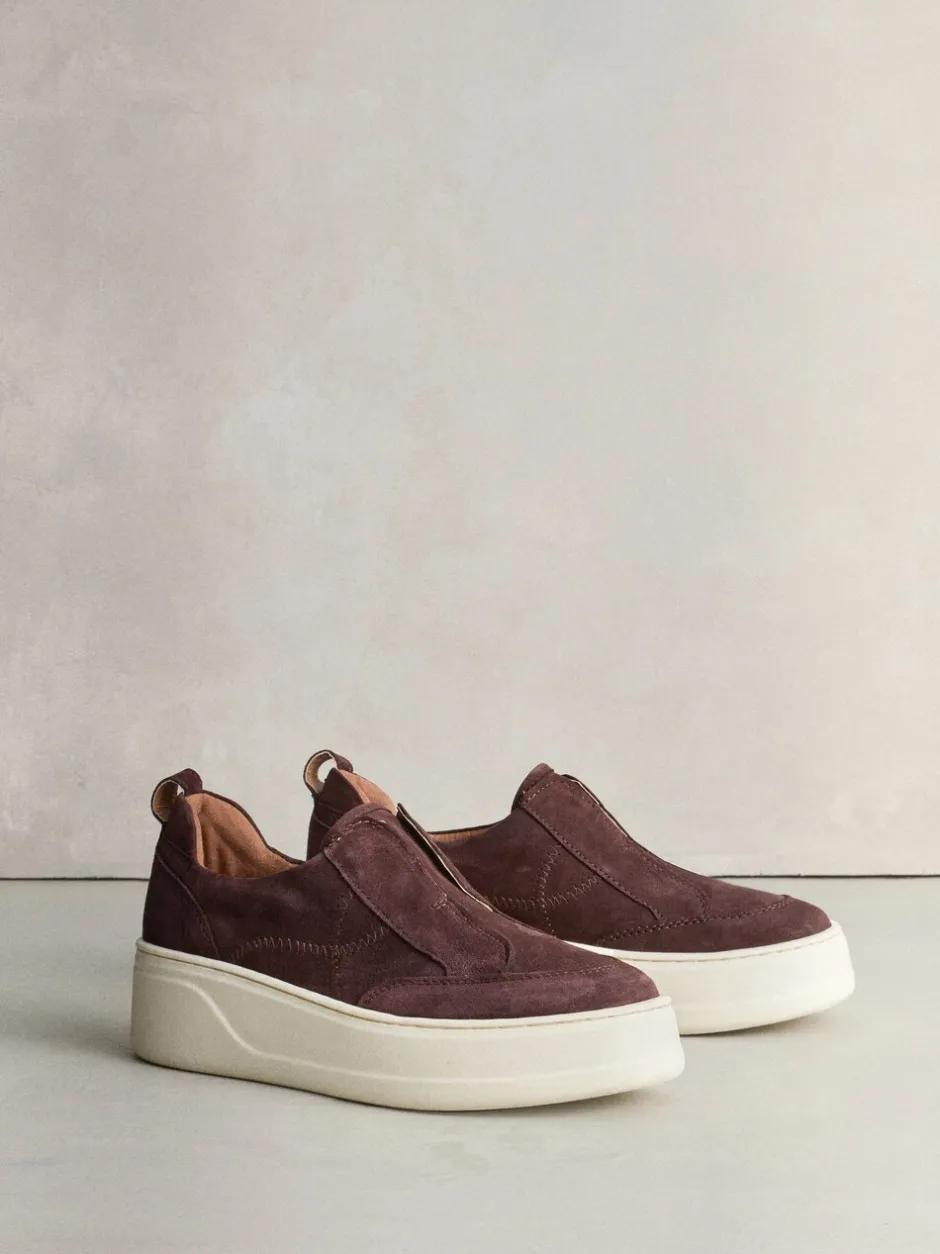 Sneakers|Next - Signature leren sneakers met dikke plateauzolen en sleehak Chocoladebruin suède