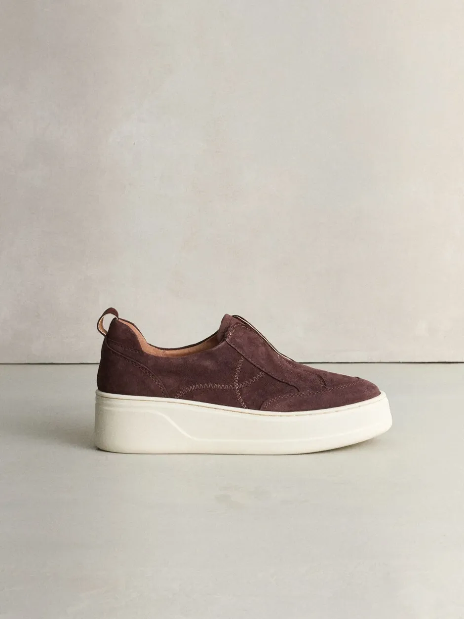 Sneakers|Next - Signature leren sneakers met dikke plateauzolen en sleehak Chocoladebruin suède