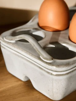 Keukenopslag*Next Country Badge Egg Holder