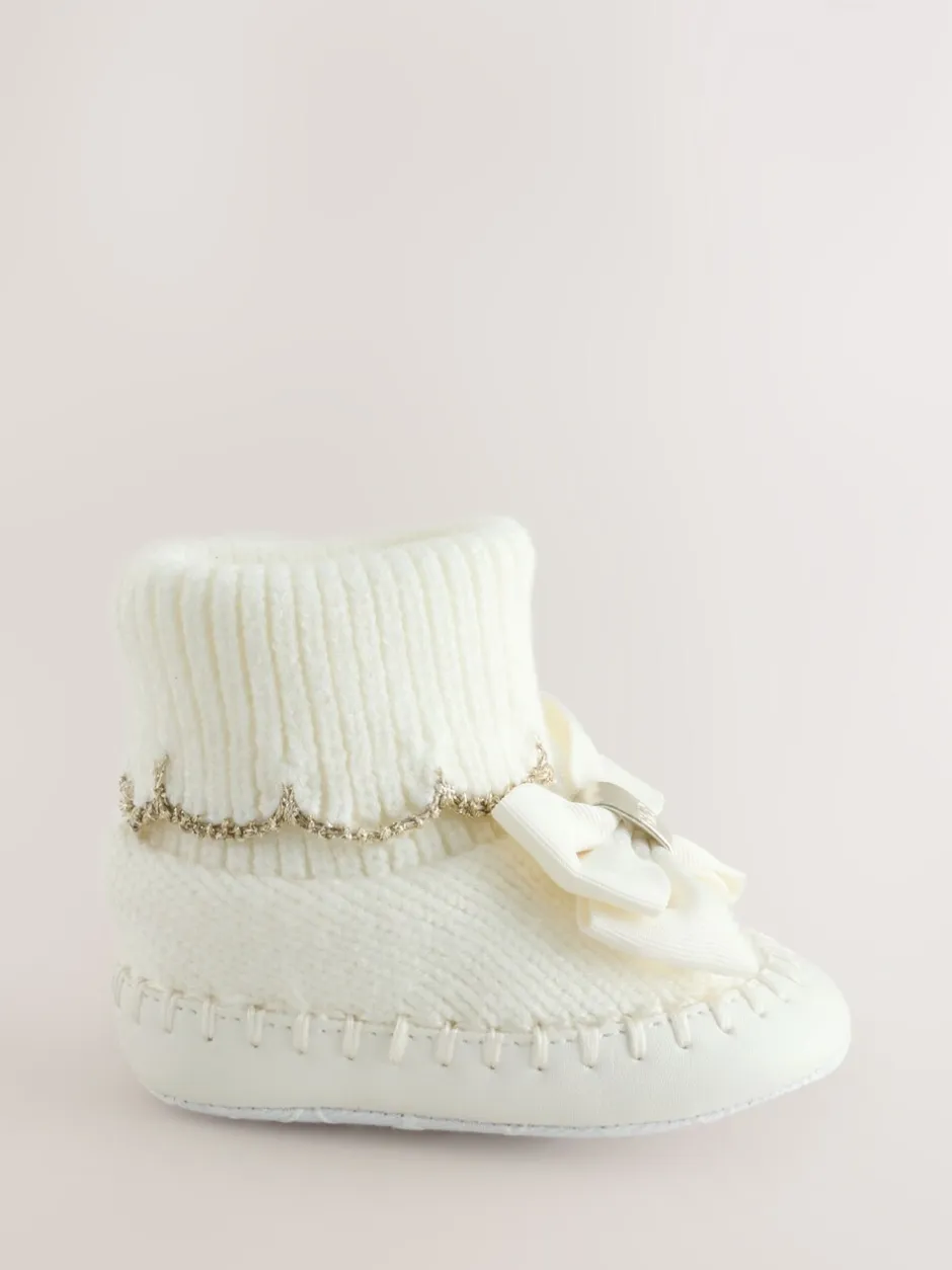 Boots|Baker by Ted Baker - Gebreide padderslaarsjes met geschulpte rand voor babymeisjes met strik Crème