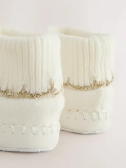 Boots|Baker by Ted Baker - Gebreide padderslaarsjes met geschulpte rand voor babymeisjes met strik Crème