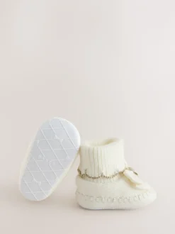 Boots|Baker by Ted Baker - Gebreide padderslaarsjes met geschulpte rand voor babymeisjes met strik Crème