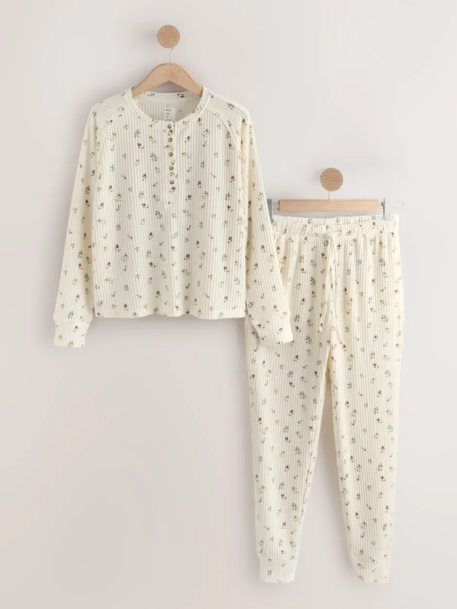 Pyjama's|Loungewear*Next Crème gebloemd - Gezellige pyjama met wafeldessin en lange mouwen