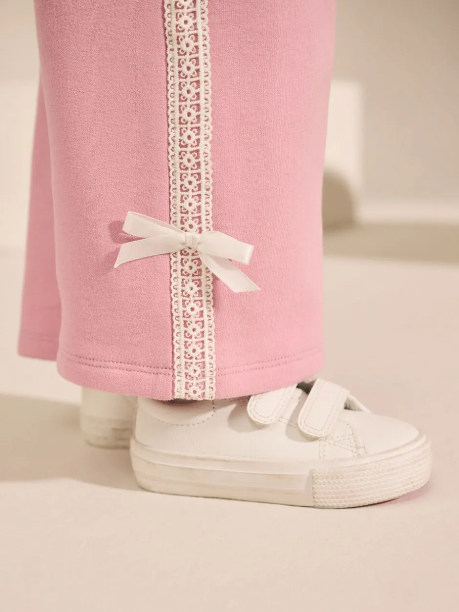Sweaters En Hoody´S|Next Crèmekleurig/roze - Barbie Sweatshirt & Set van joggingbroek met wijde pijpen (3mnd -7jr)
