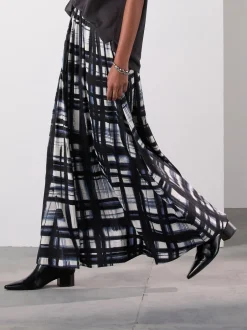 Rokken|Next - Satin Pleated Maxi Skirt Crème/marineblauw ruit