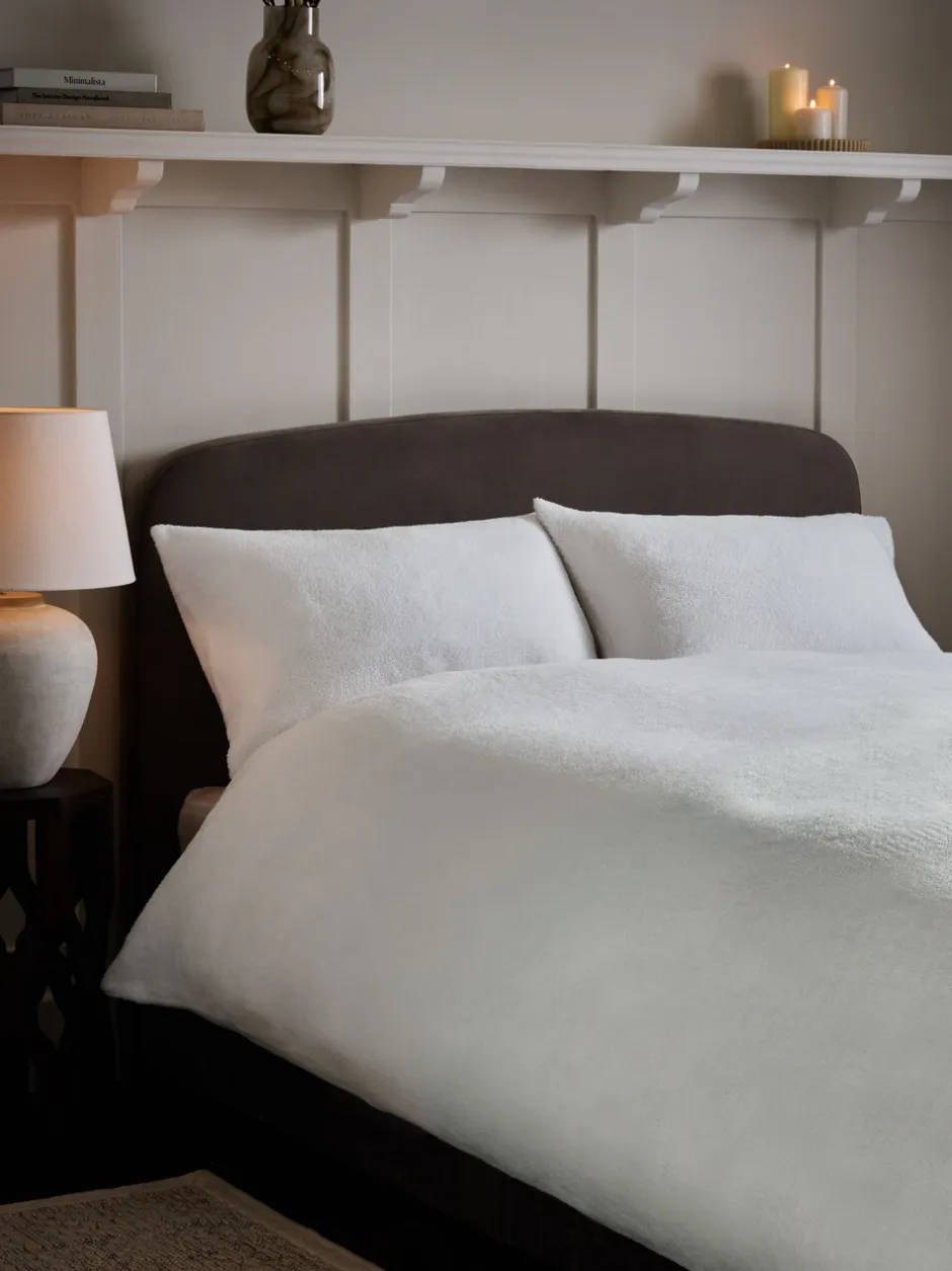 Beddengoedsets En Dekbedovertrekken|Next Dekbedovertrek- en kussensloopset van teddy fleece