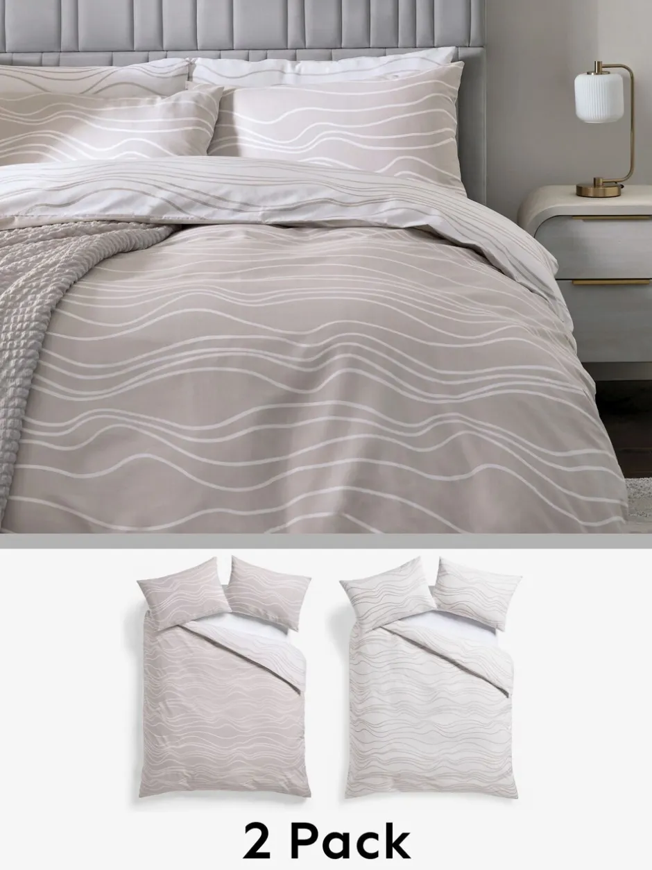 Beddengoedsets En Dekbedovertrekken*Next 2-delige set met omkeerbaar dekbedovertrek en kussensloop Natuurlijk beige/witte golf