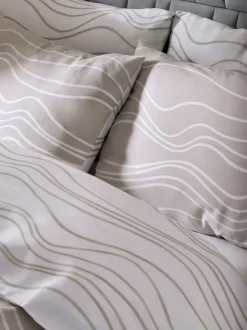 Beddengoedsets En Dekbedovertrekken*Next 2-delige set met omkeerbaar dekbedovertrek en kussensloop Natuurlijk beige/witte golf