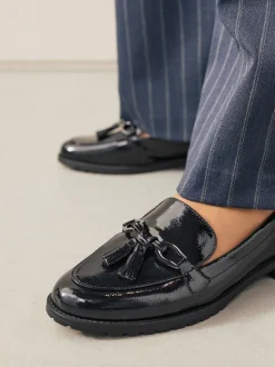 Lage Schoenen|Next - Patent kwastje hardware detail Instappers Donkerblauw lakleer