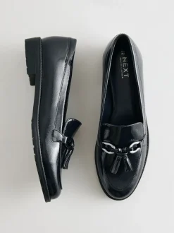 Lage Schoenen|Next - Patent kwastje hardware detail Instappers Donkerblauw lakleer
