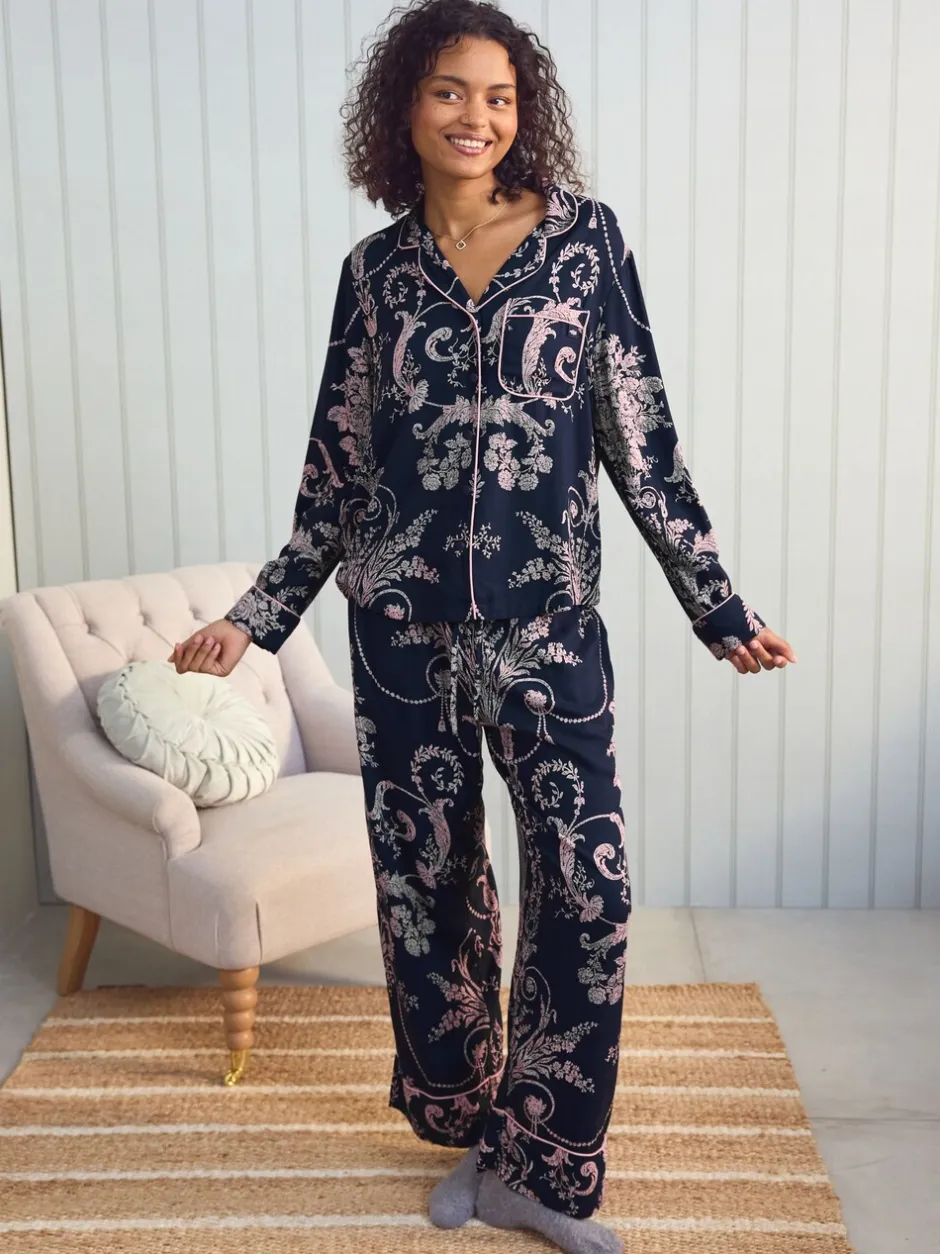 Pyjama's|Loungewear|Laura Ashley Donkerblauw/roze - Josette pyjama met knopen