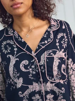 Pyjama's|Loungewear|Laura Ashley Donkerblauw/roze - Josette pyjama met knopen