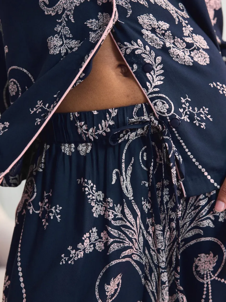 Pyjama's|Loungewear|Laura Ashley Donkerblauw/roze - Josette pyjama met knopen