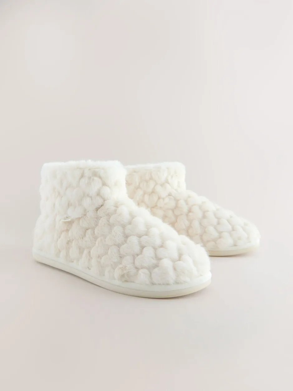 Pantoffels|Next - Faux Fur Heart Slipper Boots Ecru