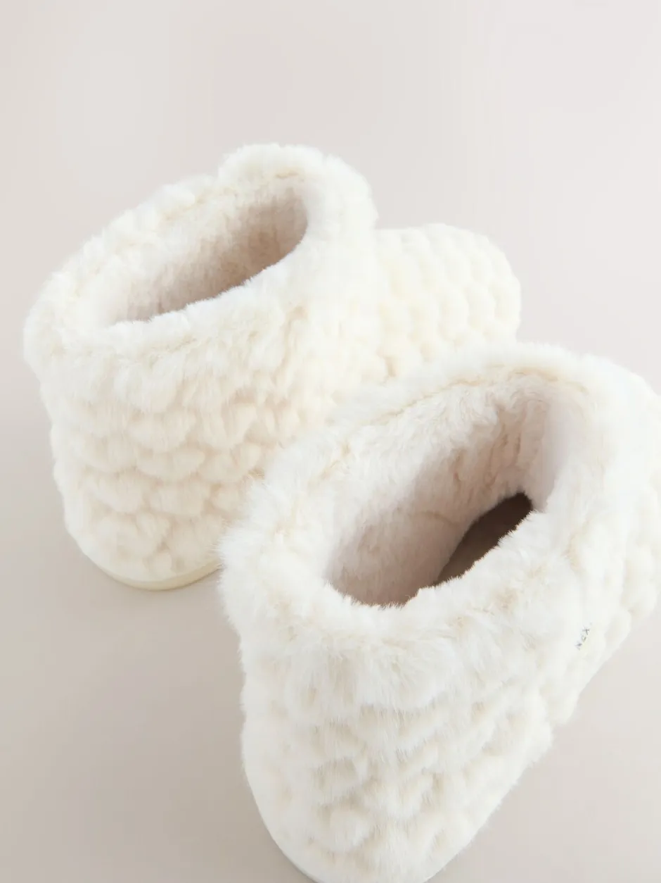 Pantoffels|Next - Faux Fur Heart Slipper Boots Ecru