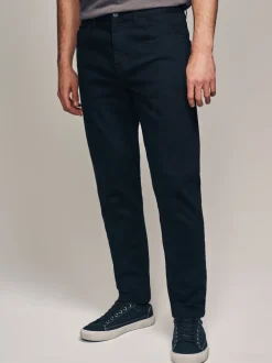 Jeans|Next Effen zwart - Klassieke stretchjeans met standaard taps toelopende pasvorm