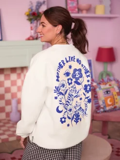 Hoody's En Sweatshirts*Eleanor Bowmer ecru sweatshirt met Mama Like No Other-print