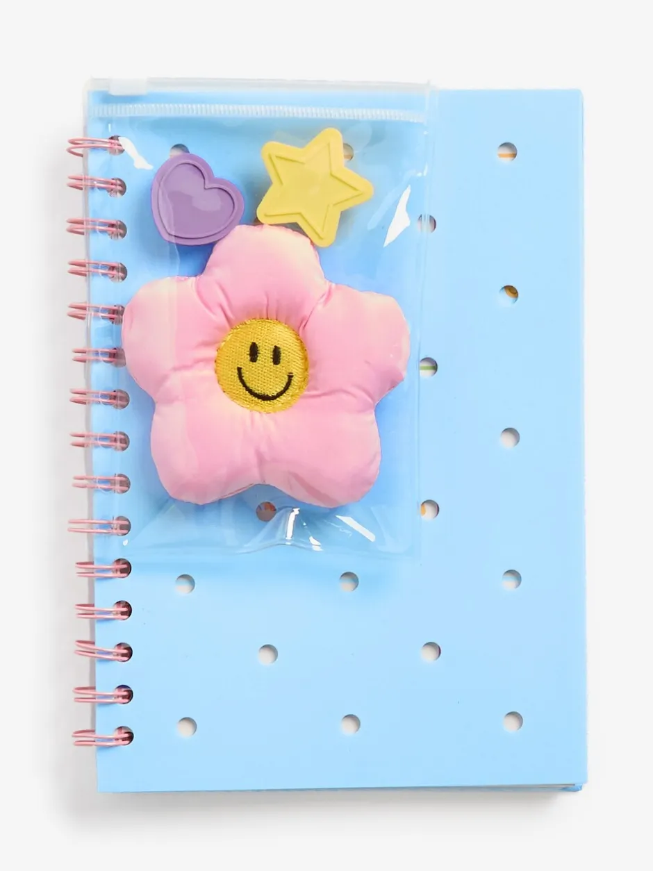 Thuiskantoor|Next Flower Power A5 gelinieerd notitieboek met bedels op de voorkant