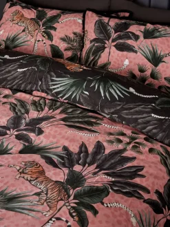 Beddengoedsets En Dekbedovertrekken*Next Fringed Tiger Duvet Cover and Pillowcase Set