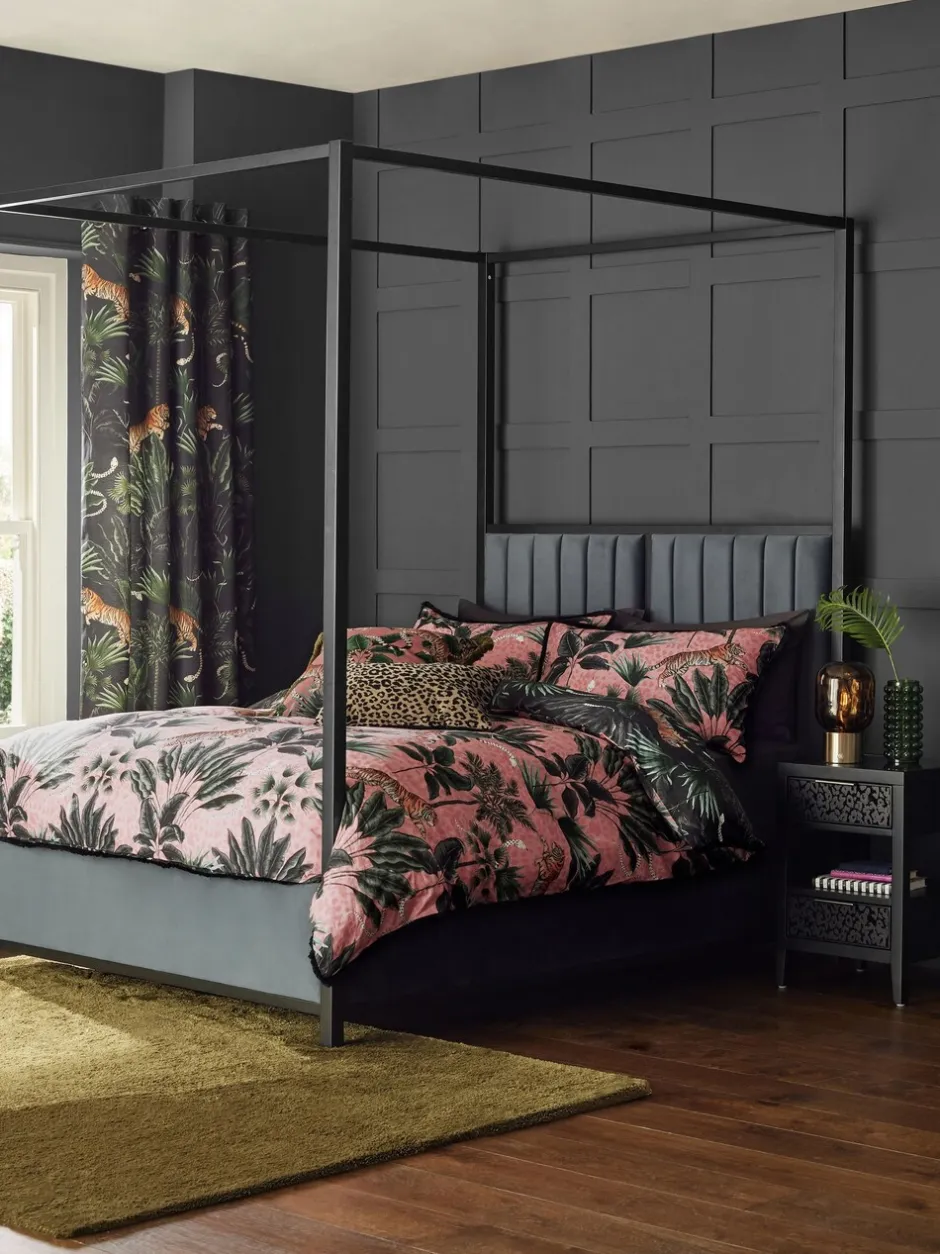 Beddengoedsets En Dekbedovertrekken*Next Fringed Tiger Duvet Cover and Pillowcase Set