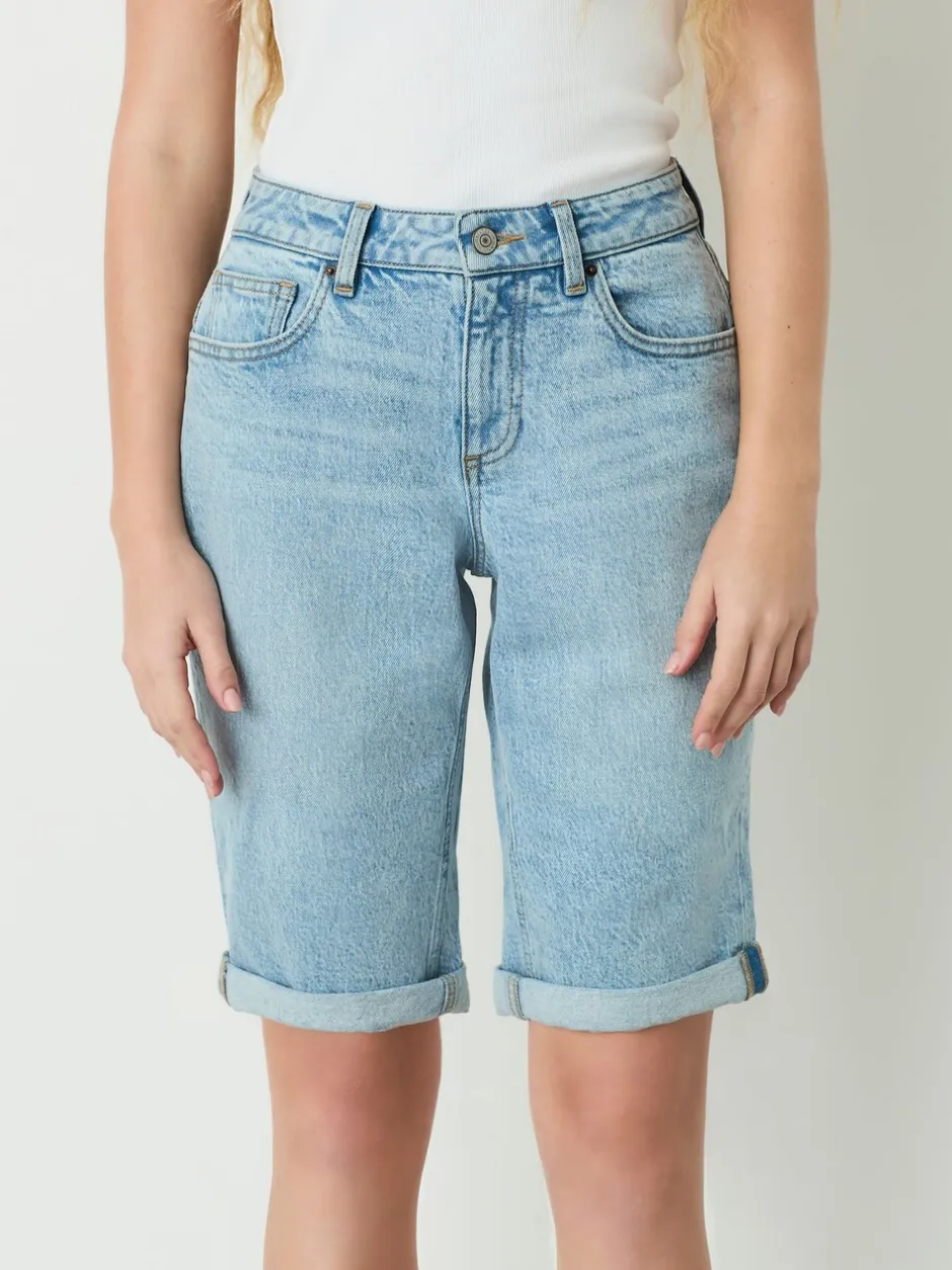 Shorts*Next - Knielange Bermuda denim shorts Gebleekt