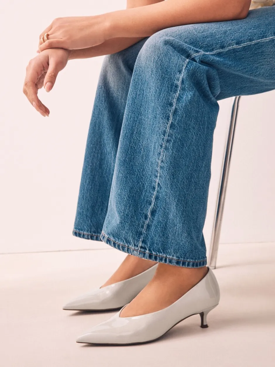 Ruimvallend En Extraruimvallend|Schoenen Met Hakken|Next - Puntige lage naaldhakken schoenen Gebroken wit