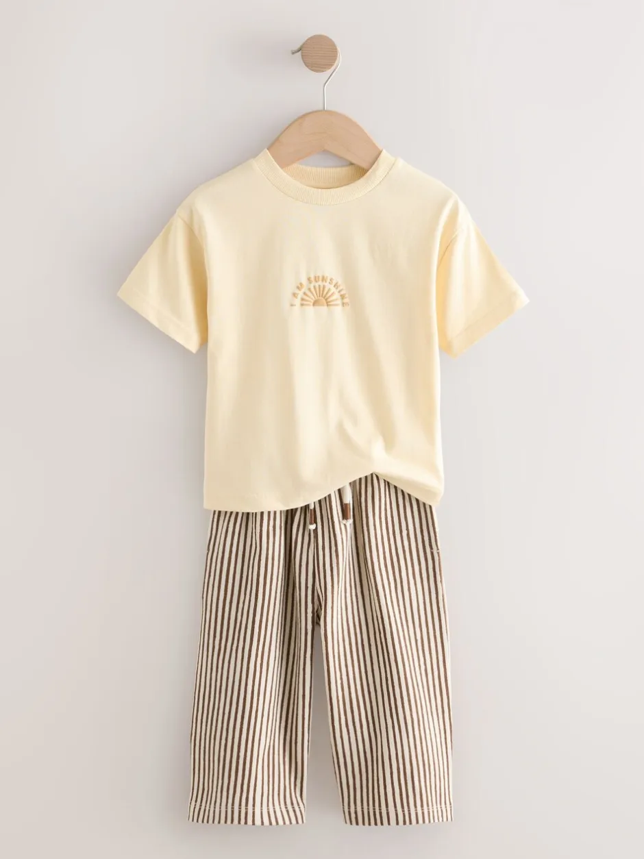 Shorts|Next Geel zonneprint - Short Sleeve T-Shirt and Lightweight Joggers Set (3mths-7yrs)