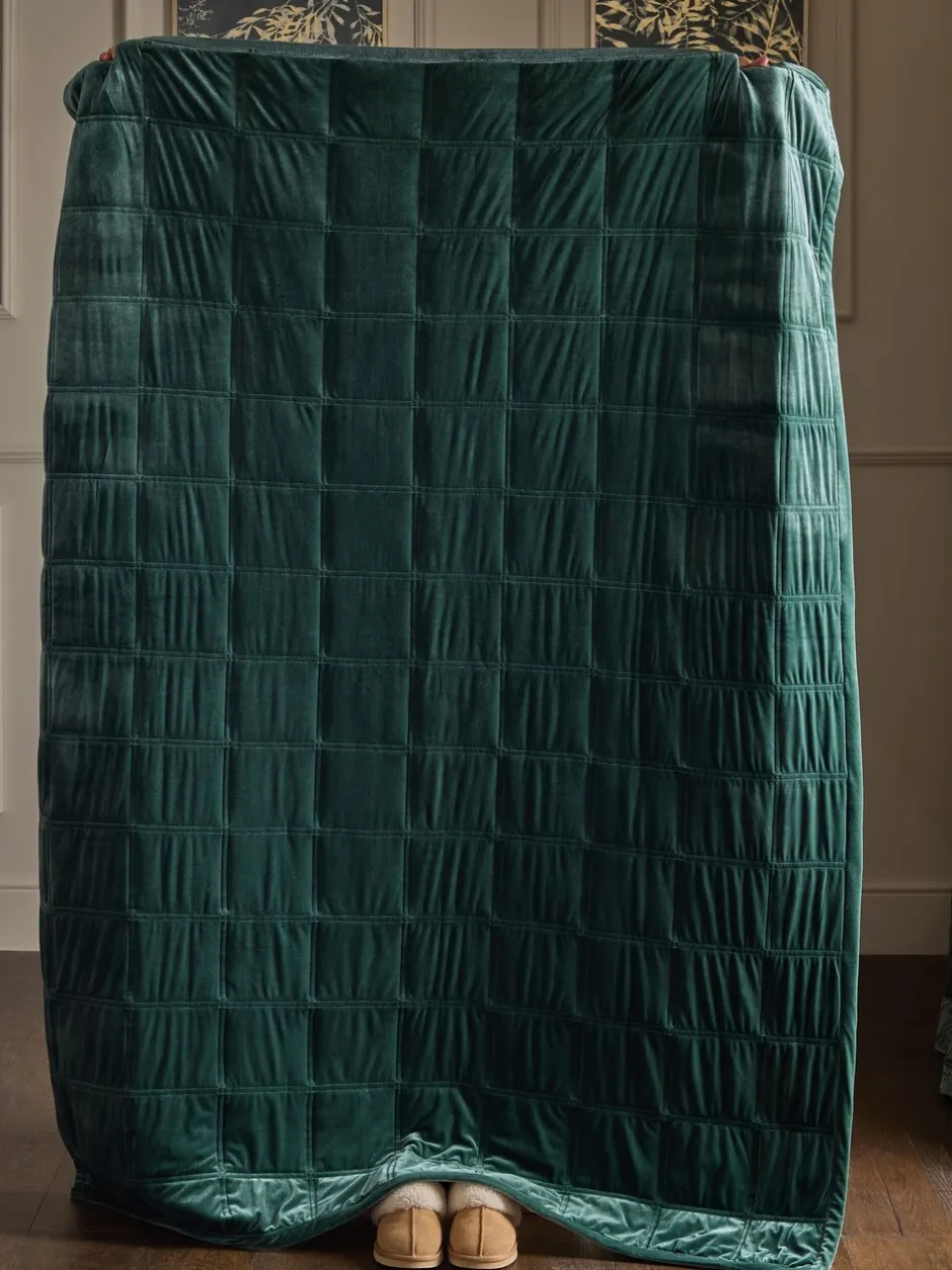 Kussentjes En Plaids|Kussentjes En Plaids|Next Gewatteerde beddensprei van fluweel met glans